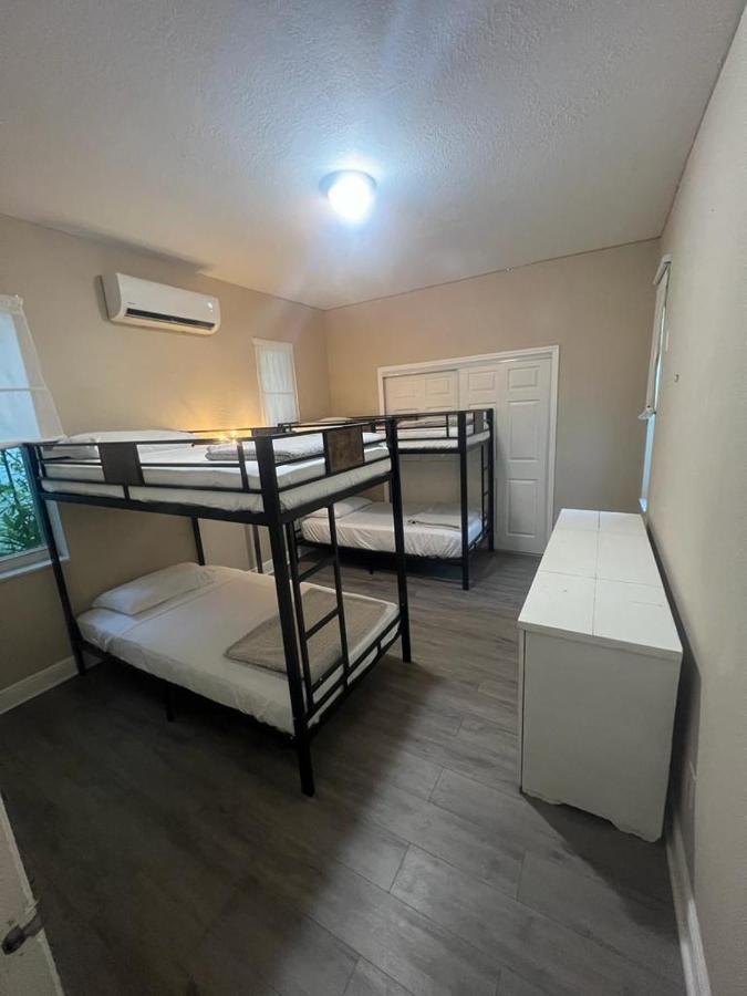 Brazilian Home Coral Gables Ngoại thất bức ảnh